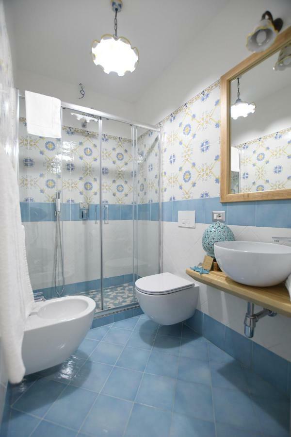 Millie Sorrento Suites Kültér fotó